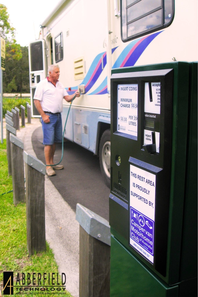 Abberfield Water Filling Station – WD1000, in use by RV